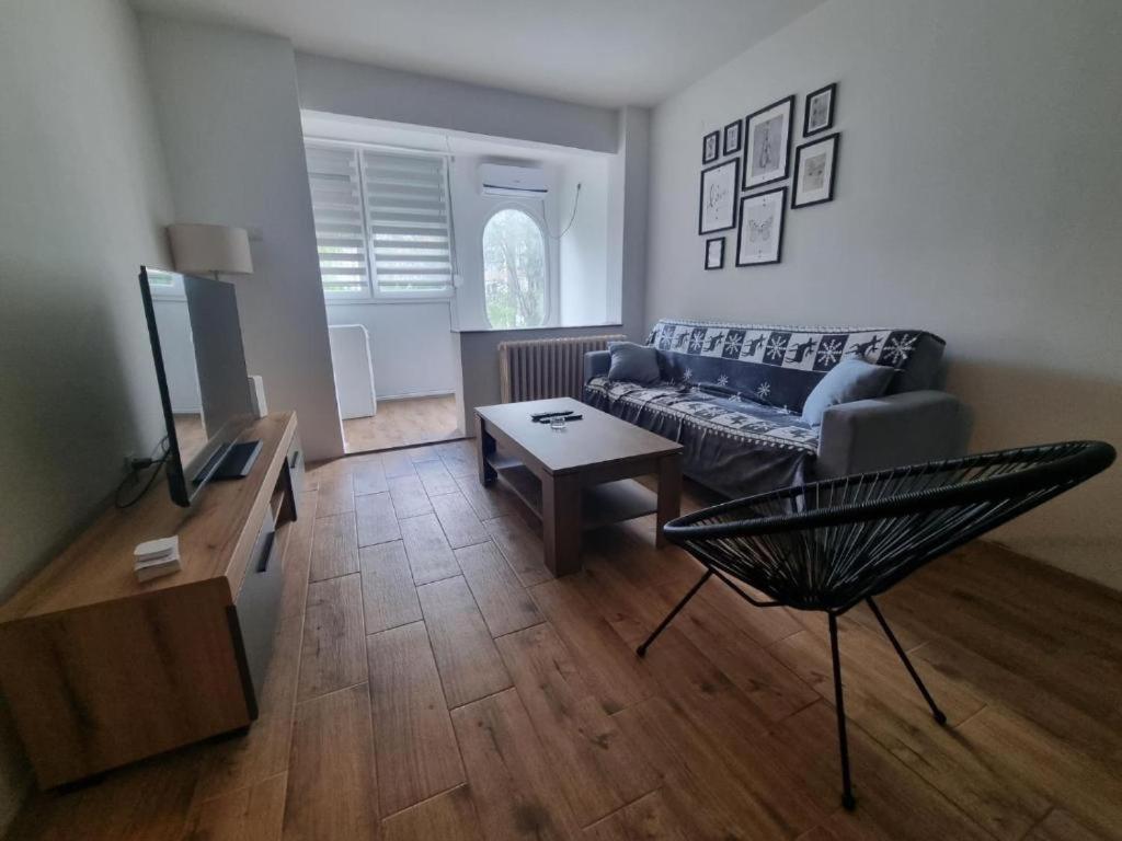 Apartman Ann II Pancevo Ngoại thất bức ảnh