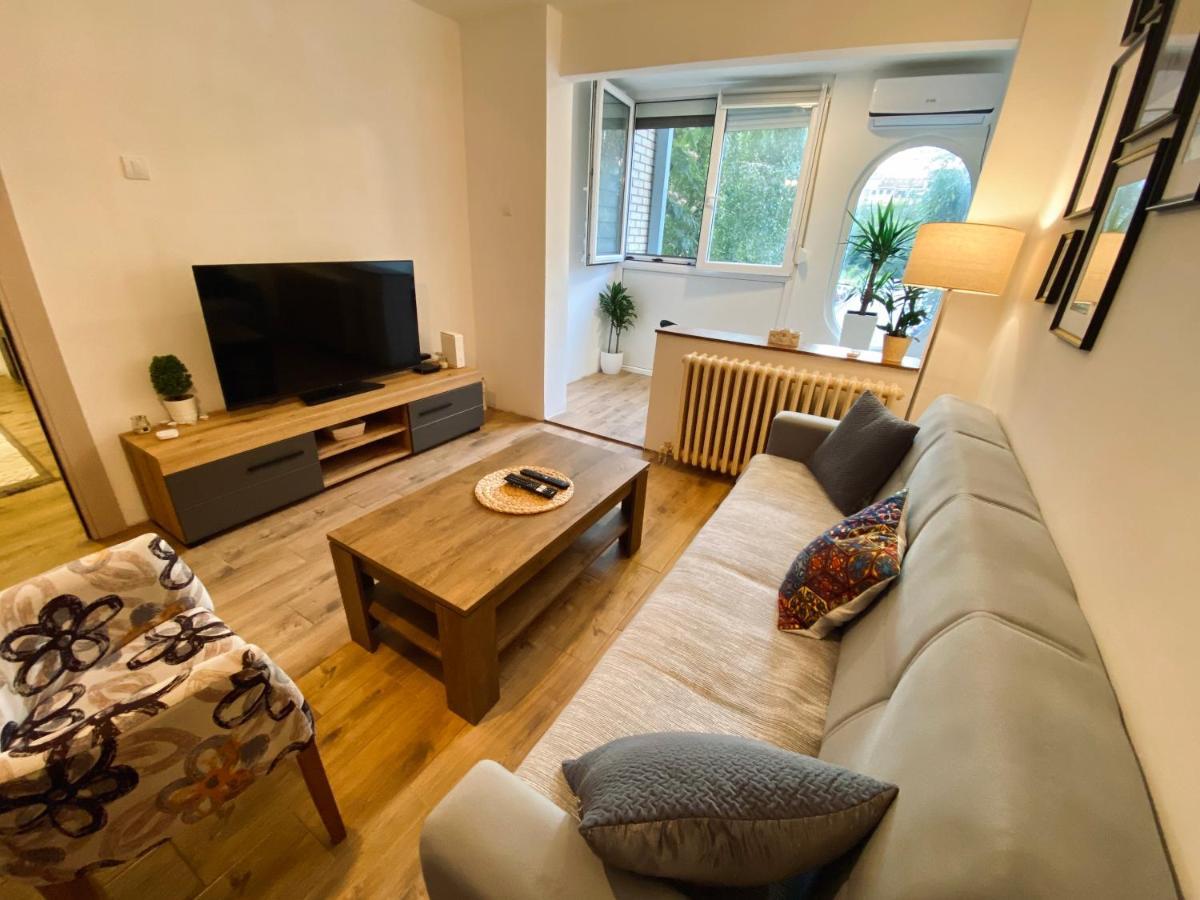 Apartman Ann II Pancevo Ngoại thất bức ảnh