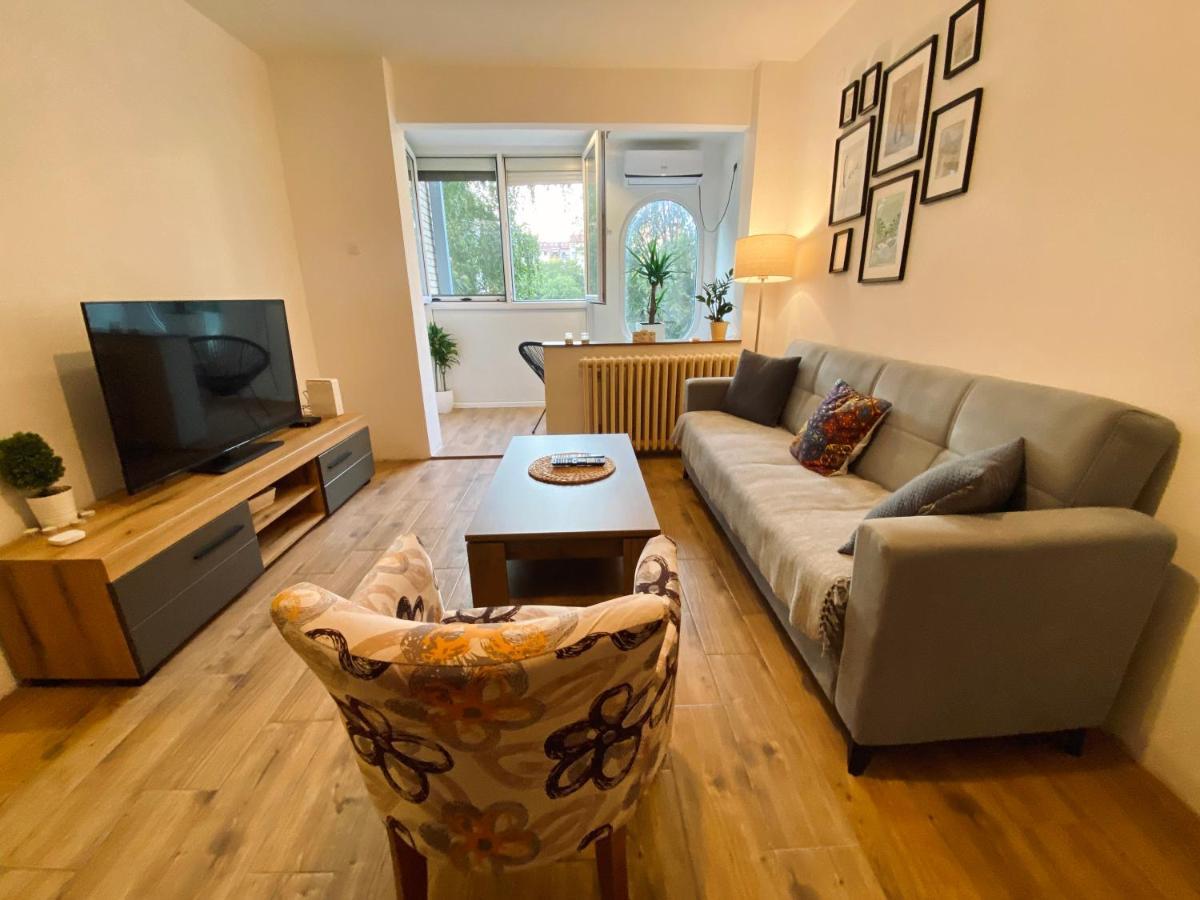 Apartman Ann II Pancevo Ngoại thất bức ảnh